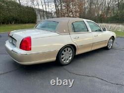 2004 Lincoln Town Car ULTIMATE EDITION