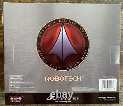 BRAND NEW CALIBRE WINGS LIMITED EDITION 172 scale ROBOTECH MACROSS F-14 J TYPE
