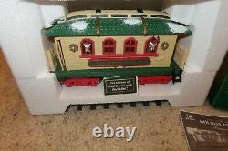 BRAND NEW Holiday Express REINDEER STABLE Train Car w BOX Dillards New Bright