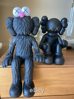 BRAND NEW Kaws BFF Seeing / Watching BLACK Limited Edition FAST SHIPPING