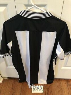 Brand NEW Newcastle United Retro Limited Edition Size Large