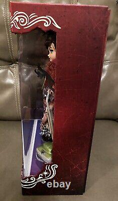Brand New Disney Limited Edition Hocus Pocus Sanderson Sister Mary LE 5000