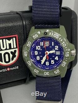 Brand New Luminox Navy Seal Canvass Band Blue Dial Model XS. 3503. ND Men's Watch