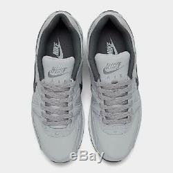 Brand New Men's Nike Air Max Command Athletic Training Sneakers White & Gray