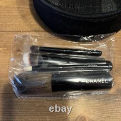 Chanel Brush Limited Edition Les Minis de Chanel 2016 Pouch Brand New Unused