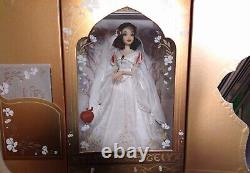 Disney Snow White / 2022 Limited Ed. Collector Doll 85th Anniversary / Brand New