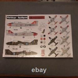 Limited Edition Military Tutor 148 Scale Hobby Craft Brand Airplane Model New