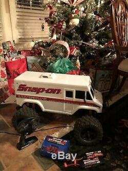 Traxxas XMAXX 8s Limited Edition Snap-On Tool Truck Brand