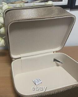 Vince Camuto Cosmetics /Jewelry Vanity Train Case. Limited Edition. Brand New