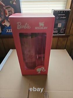 Barbie x Stanley Tumbler 40 oz Quencher Marque Nouvelle Édition Limitée EN MAIN