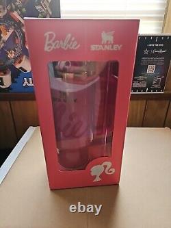 Barbie x Stanley Tumbler 40 oz Quencher Marque Nouvelle Édition Limitée EN MAIN