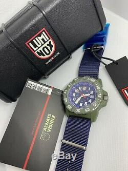 Brand New Luminox Navy Seal Canvass Blue Band Dial Modèle Xs. 3503. Nd Montre Homme