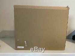 Brand New Sealed Box Originale Conçu Par Apple En Californie 13 × 16,25 Large