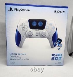 Manette Sony PS5 Astro Bot DualSense édition limitée toute neuve en main