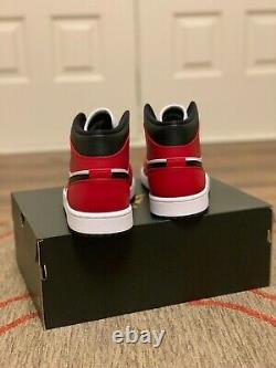 Nike Air Jordan 1 Toe MID Chicago 554724-069 Taille Homme 10 Neuf