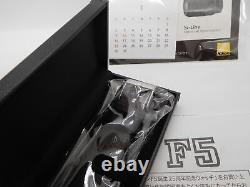 Nouvelle montre édition limitée 25e anniversaire Nikon F5 dans sa boîte de JAPON