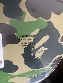 Un Baignoire Ape Vert Camo Skate Deck Limited Edition Tout Neuf En Plastique Rare